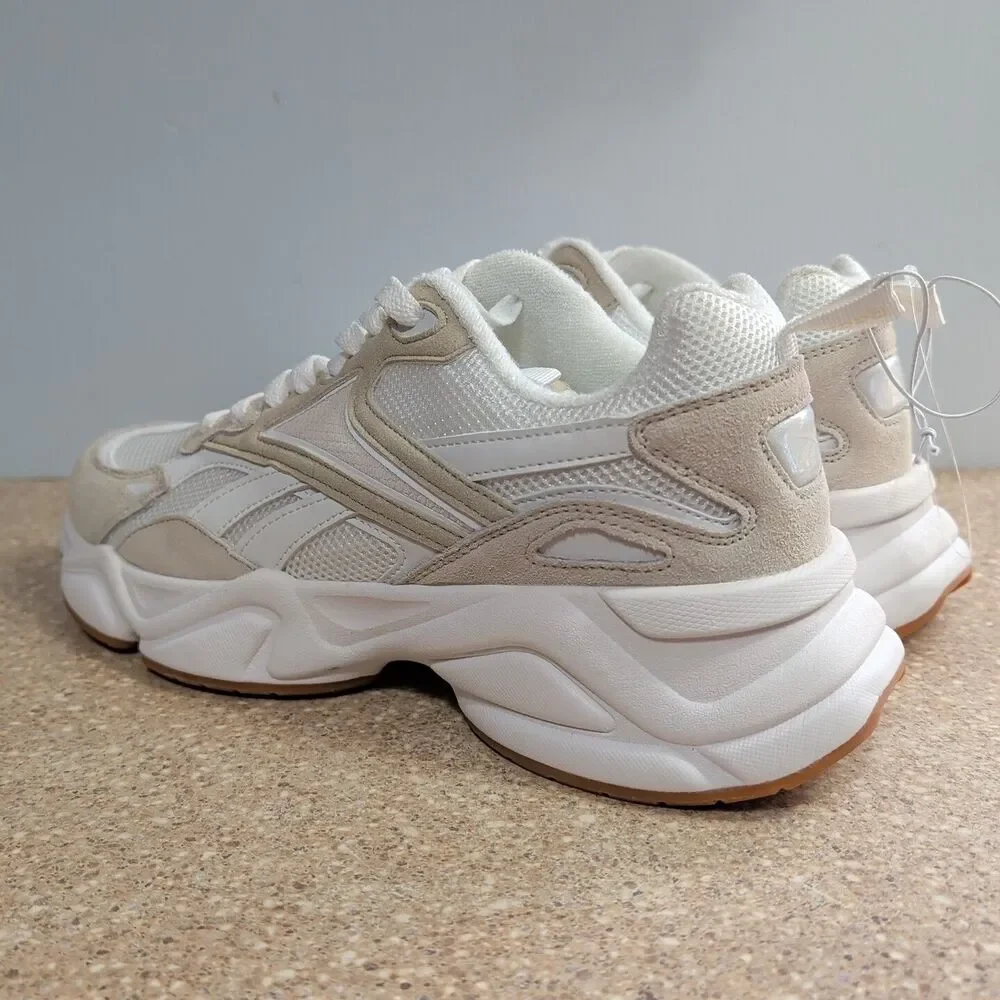 Reebok Mens Royal Charge AR30246M White Running Shoes Sneakers Size 11.5 Chunky